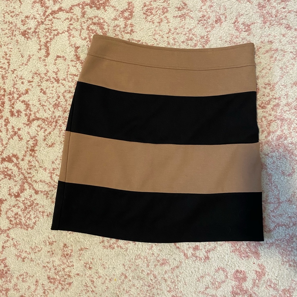 Banana Republic stretch skirt